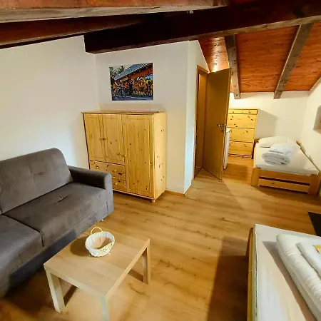 Britof Forest House In Chestnut Valley Kanal