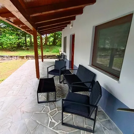 Villa Britof Forest House In Chestnut Valley *